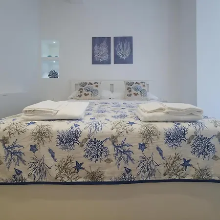 Apartment Giu Marina *