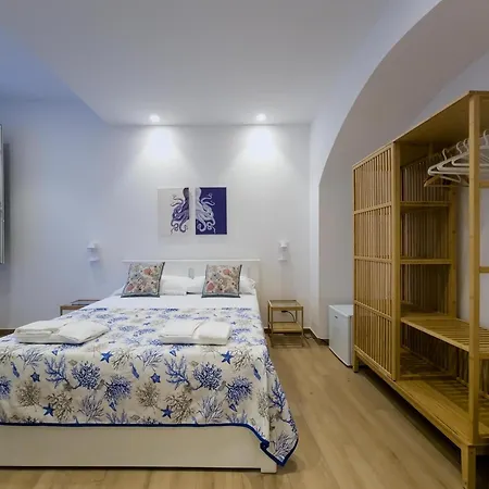 Apartment Giu Marina *